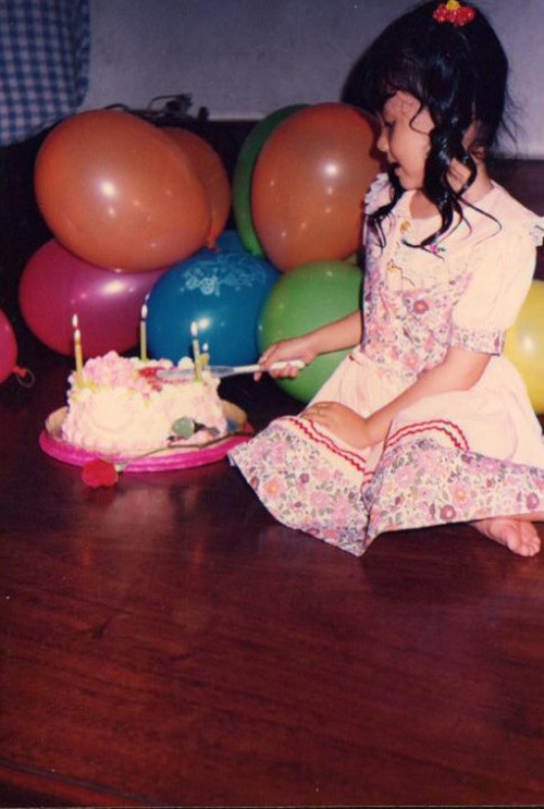 Ngày nhỏ, Midu còn bị bạn học chê về tên thật sến quá.