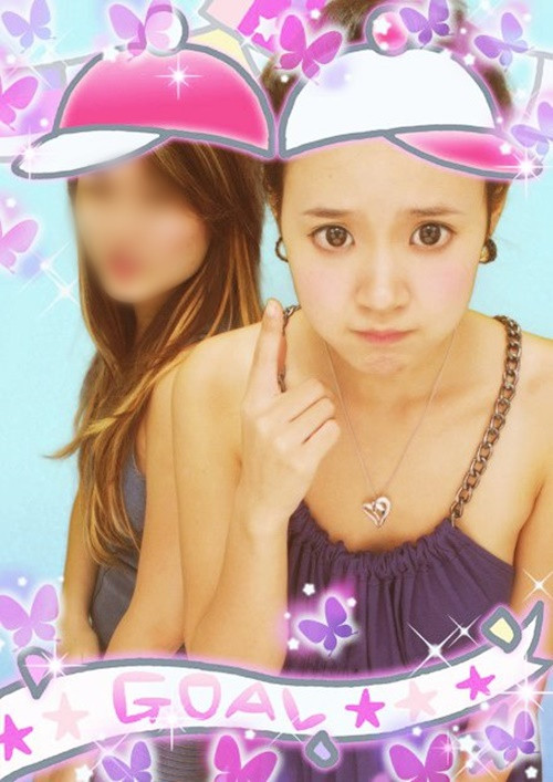 Nhan sắc Midu ở tuổi đôi mươi đầy trong sáng, ngọt ngào.