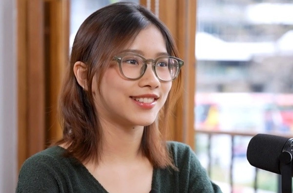 Cô gái 21 tuổi kiếm bộn từ TikTok, thích đồ đã qua sử dụng Co gai 21 tuoi kiem bon tu TikTok, thich do da qua su dung