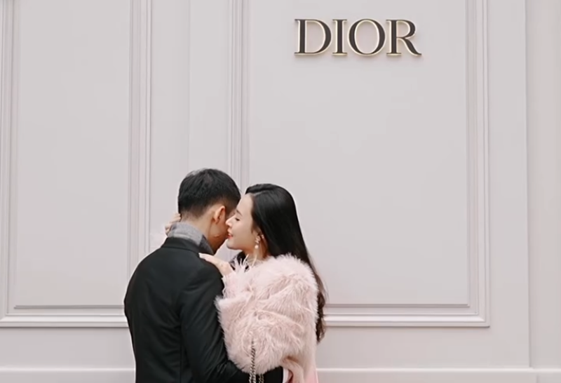 Nữ diễn viên chia sẻ về bạn trai khi sắp làm đám cưới: “Chú rể hồi hộp nhiều. Chắc chưa quen đang tập làm quen dần chuẩn bị ra mắt mọi người”. Ảnh chụp màn hình.