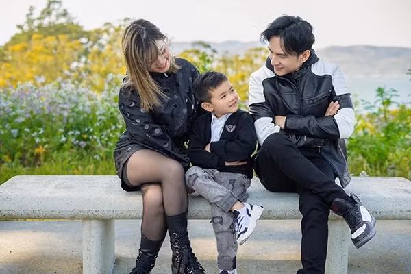 Hiện tại, cả Đan Trường lẫn Thủy Tiên đều tránh nhắc về nhau và cố lưu giữ những điều tốt đẹp cho con trai nhỏ.