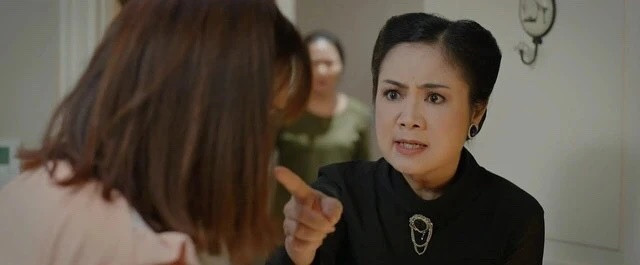 NSND Thu Ha chuan khi chat quyen luc trong 