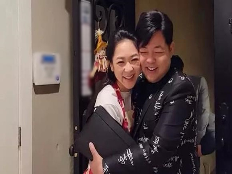 Trên Dân Việt, Hà Thanh Xuân cho biết, cô xem Quang Lê là người anh, người tri kỷ. Ảnh: Thương Hiệu Pháp Luật.