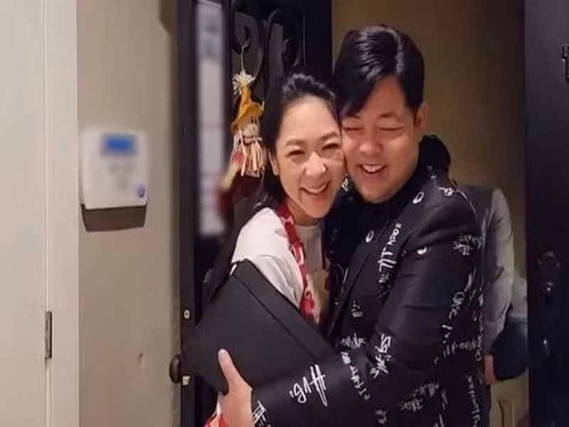 Trên Dân Việt, Hà Thanh Xuân cho biết, cô xem Quang Lê là người anh, người tri kỷ. Ảnh: Thương Hiệu Pháp Luật.