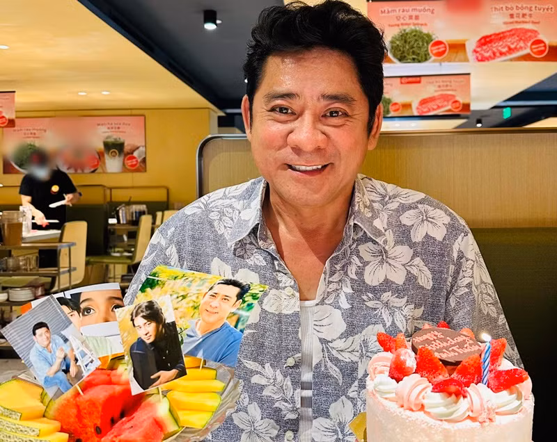 Diễn viên Huỳnh Anh Tuấn từng ly hôn. Anh và người vợ cũ đầu tiên có 4 người con chung. Ảnh: FBNV.