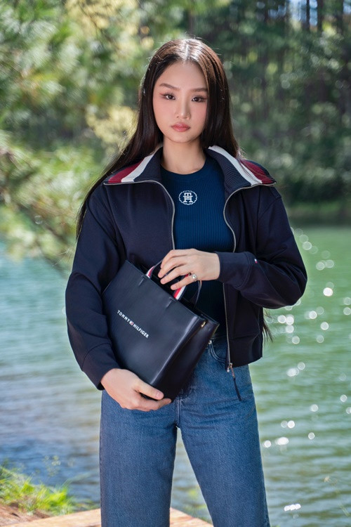 Miu Lê từng hẹn hò một người đàn ông tên Phước Hải. Sau Phước Hải, Miu Lê vướng tin đồn tình cảm với một gymer tên Tiến Hưng. Phía người trong cuộc không lên tiếng về tin đồn. Năm 2022, Miu Lê vướng nghi vấn hẹn hò Karik. Phía Karik cho biết, cả hai có thể làm bạn chứ không thể làm người yêu. Ảnh: FBNV.