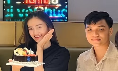 Su that tin don Hoa hau Y Nhi ket hon voi ban trai