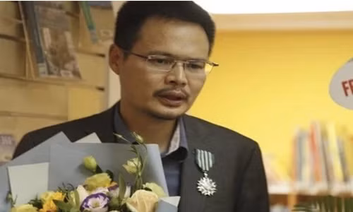 Giam doc Nha Nam xin loi ve tin don 