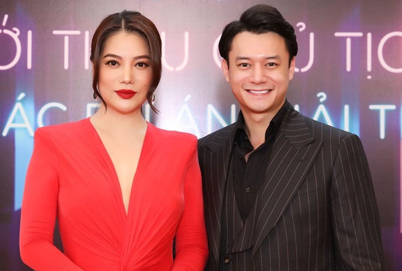 Cặp đôi không phô trương chuyện tình. Ảnh: Người Đưa Tin.