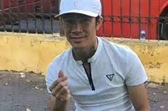 Mối quan hệ ngoài luồng này của Tuân với N. kéo dài tới tháng 4/2018 thì xảy ra mâu thuẫn. Tuân cho rằng, trong thời gian bản thân lênh đênh trên sông nước thì N có tình cảm với người đàn ông khác. 