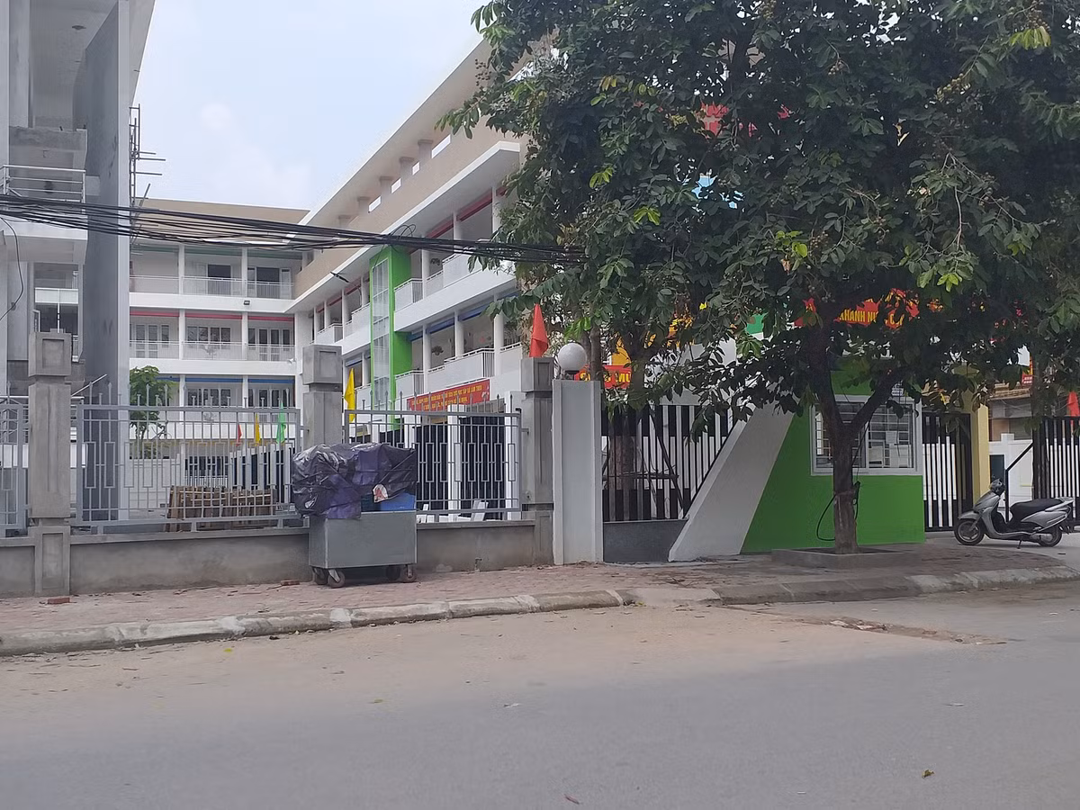 Ha Noi: Nhung khoan thu “ung ho” tai truong mam non Anh Duong