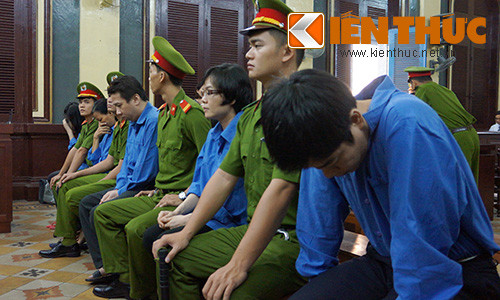 Huyen Nhu bi tuyen an chung than, Vietinbank phai tra hon 1.000 ty-Hinh-3