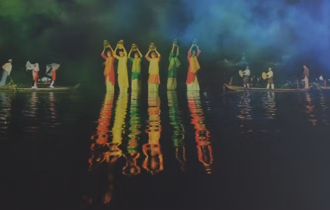 Tác phẩm “Múa nước mừng ngày hội văn hoá Chăm” của tác giả Võ Văn Kiên (Việt Nam) đoạt giải khuyến khích VAPA. 