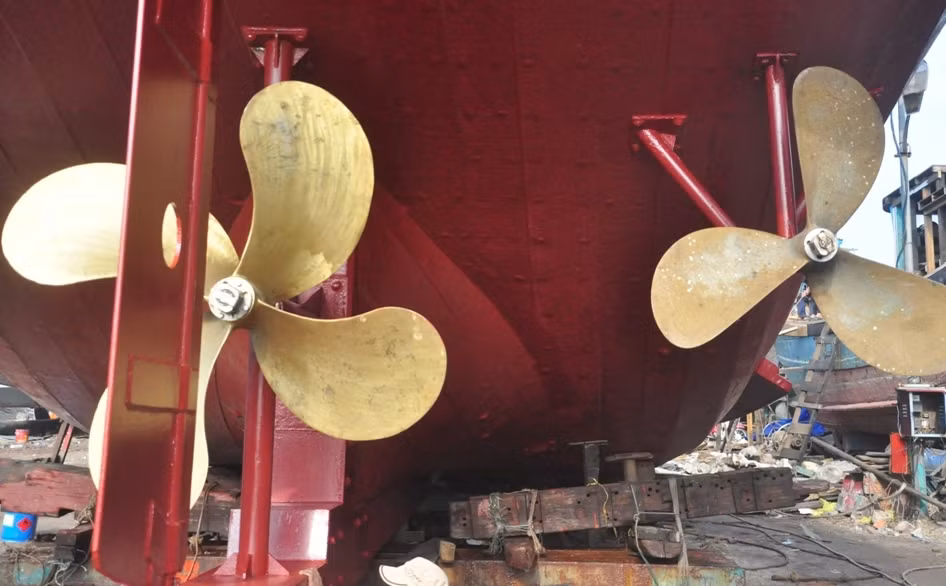 Ha huy thay the tau “chung nhan lich su“ bi TQ danh chim-Hinh-7