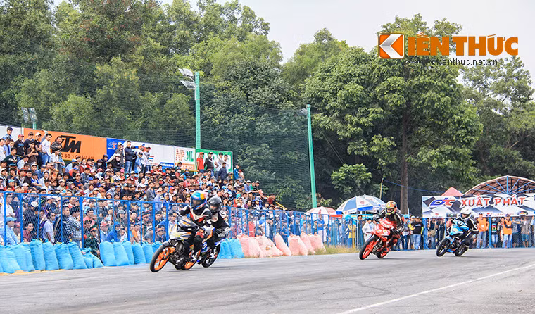 Được biết, đây là giải đấu do L iên đoàn xe đạp - mô tô thể thao VN phối hợp với sở VTTT và DL tỉnh Bình Dương tổ chức.