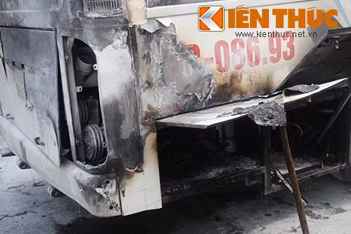 O to 29 cho dua don hoc sinh boc chay du doi-Hinh-2