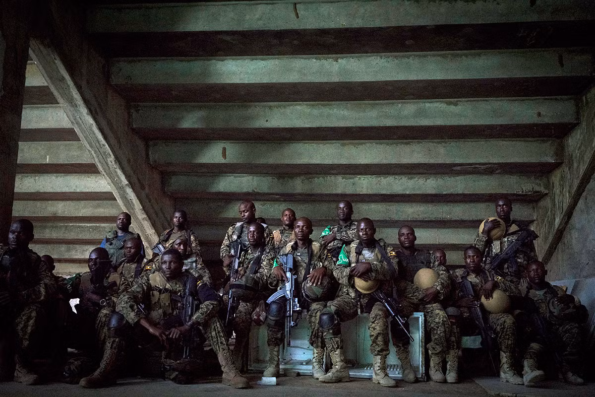 Hinh anh nan doi Somalia dang de doa 6,2 trieu nguoi-Hinh-7