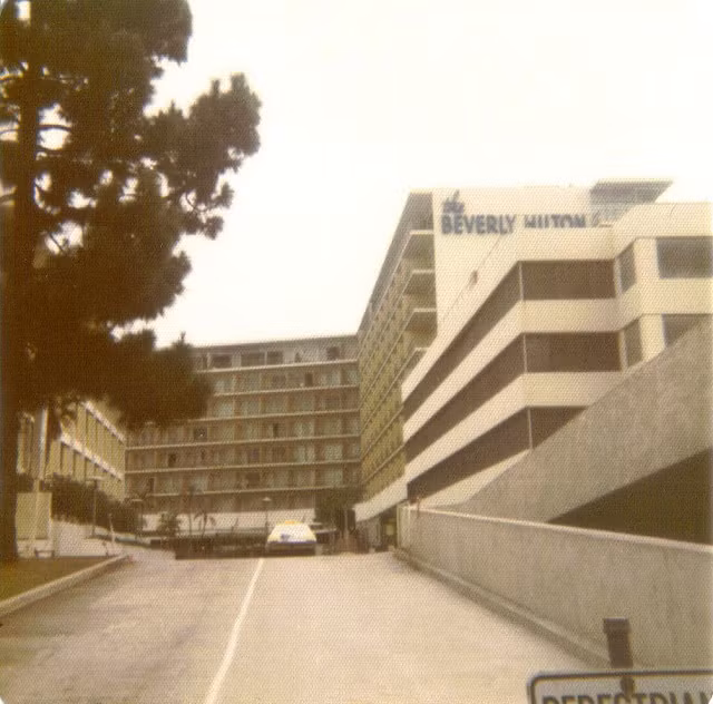 Khách sạn Beverly Hilton năm 1972.