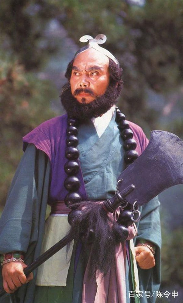 Bởi lẽ chuỗi vòng gồm 9 đầu lâu trên cổ của Sa Tăng đều là hộp sọ của những đời trước của Đường Tăng. Thông tin này được Sa Tăng giải thích với Quan Âm Bồ Tát.