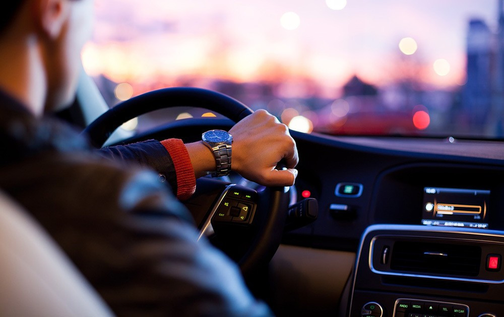 Thêm nữa, tốc độ lái của người thuận tay trái cũng nhanh hơn 90% dân số thế giới.