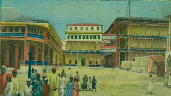 Kế đến, Anh đưa Hamud bin Muhammed lên ngôi báu và yêu cầu Zanzibar bồi thường chiến phí. Về phần Khalid bin Bargash, ông hoàng này bỏ trốn sang thủ đô Dar es Salaam của Tazania trước khi bị bắt giữc năm 1916. Tiếp đến, ông phải sống lưu đày trên đảo St. Helena và qua đời tại đó năm 1927.