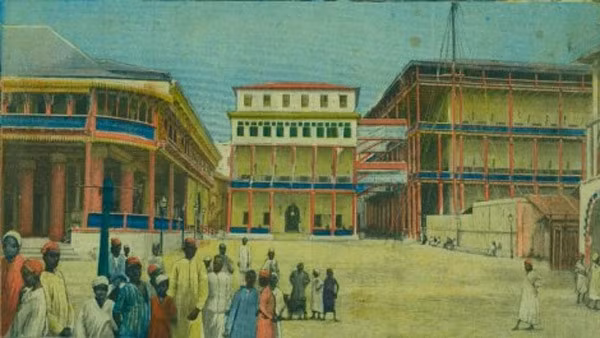 Kế đến, Anh đưa Hamud bin Muhammed lên ngôi báu và yêu cầu Zanzibar bồi thường chiến phí. Về phần Khalid bin Bargash, ông hoàng này bỏ trốn sang thủ đô Dar es Salaam của Tazania trước khi bị bắt giữc năm 1916. Tiếp đến, ông phải sống lưu đày trên đảo St. Helena và qua đời tại đó năm 1927.