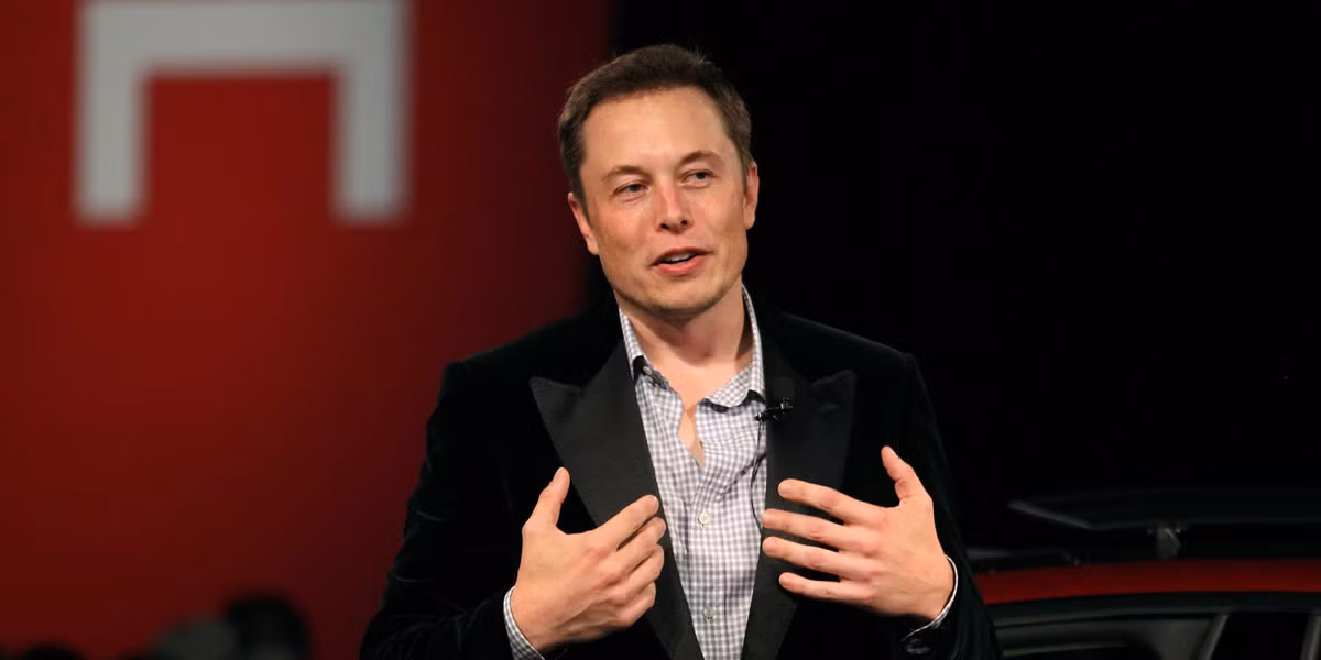 "Lời rao hiện giờ cho việc đi đến sao Hỏa là: "Nó nguy hiểm, nó chật chội. Bạn có thể không quay lại được. Rất khó khăn, cực kỳ khó khăn"", CEO SpaceX nói.