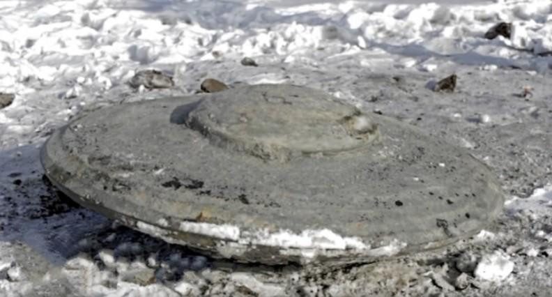 Dù vậy, những thợ săn UFO thực hiện các cuộc điều tra tiếp theo tại vùng Volgograd với hy vọng sẽ sớm giải mã được bí ẩn về những phiến đá giống hệt UFO.