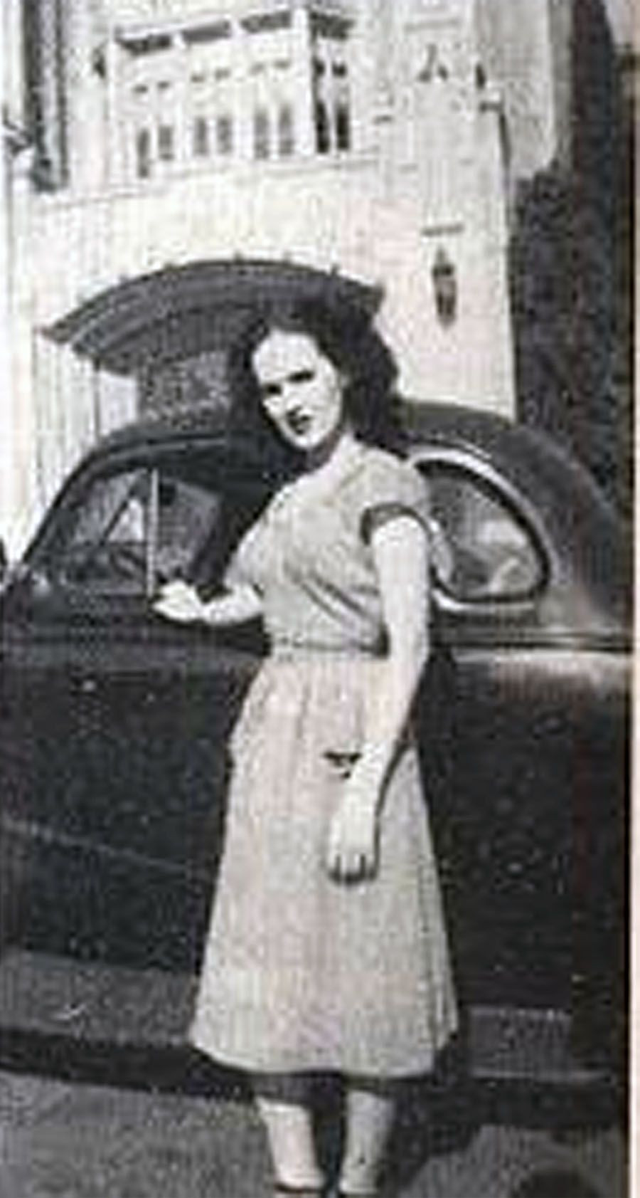 Dù cuộc điều tra của cảnh sát kéo dài nhưng mãi không có kết quả khả quan. Đến nay, ai là hung thủ gây ra vụ án "thược dược đen" vẫn là ẩn số khó giải.