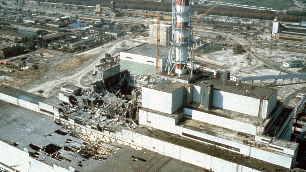 Vào sáng sớm ngày 26/4/1986, lò phản ứng số 4 của nhà máy điện hạt nhân Chernobyl bất ngờ phát nổ. Theo đó, nó trở thành một trong những thảm họa hạt nhân tồi tệ nhất trong lịch sử nhân loại.