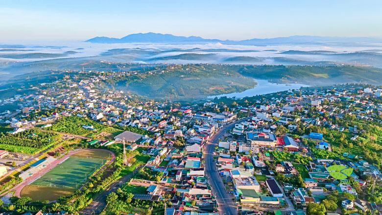 Lâm Đồng: Cty Thế Vỹ được chỉ định xây dựng công trình đường GTNT - Hình 2 Lam Dong: Cty The Vy duoc chi dinh xay dung cong trinh duong GTNT-Hinh-2