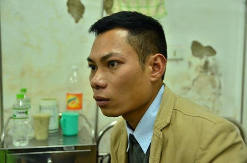 Nhan chung ke vu hai xe khach tong nhau kinh hoang tren cao toc