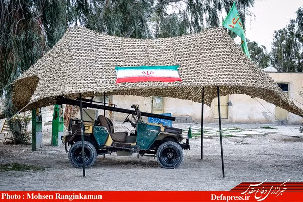 Các trang bị của Lữ đoàn biệt kích 35 chủ yếu là phương tiện cơ động cao, không bọc thép, trang bị hỏa lực cấp nhẹ - trung. Trong ảnh là xe chiến thuật Safir trang bị súng không giật M40.