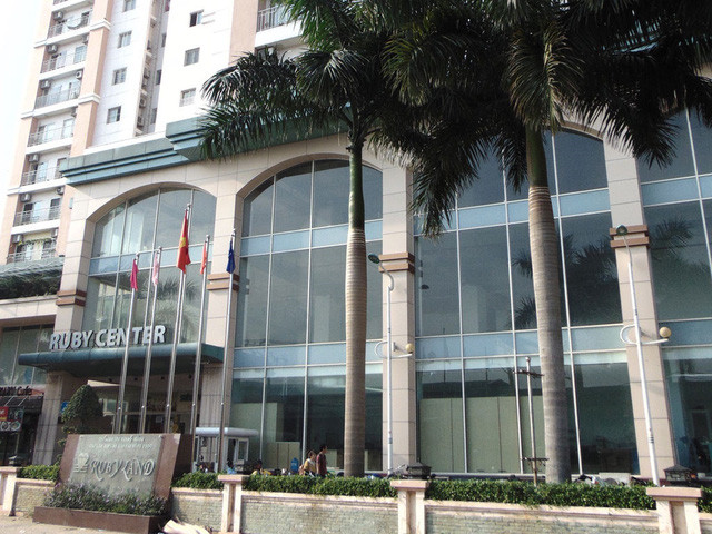 Chung cư Rubyland bị cưỡng chế vi phạm xây dựng Chung cu Rubyland bi cuong che vi pham xay dung