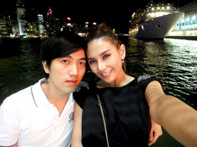 Trước khi gặp chồng sắp cưới, Võ Hoàng Yến từng trải qua một số mối tình. Mối tình đầu tiên của cô kéo dài 6 năm. Chân dài chia sẻ trên Vietnamnet, tuy mối tình không thành nhưng đây là mối tình đầu nên nhớ rất rõ. Ảnh: Vietnamnet