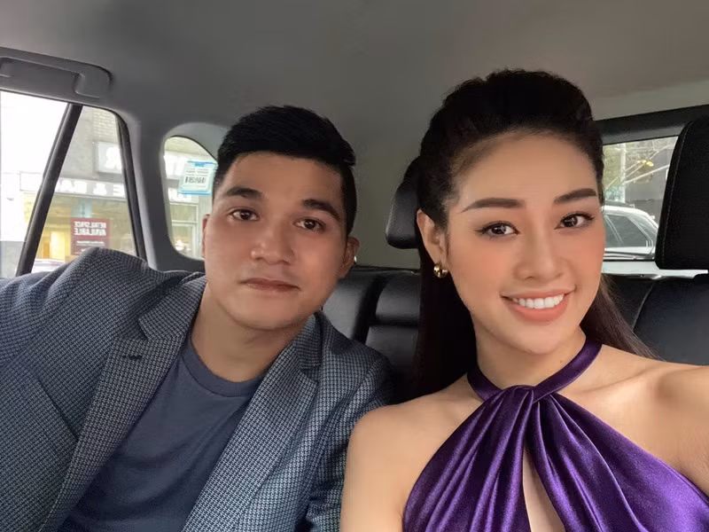 Ít ngày nữa, Khánh Vân sẽ về nước. Người đẹp cho biết: "Ngày 7/6 tới đây (giờ New York) Vân và anh Bảo Hoàng sẽ chính thức đáp chuyến bay từ New York và về đến Hà Nội vào ngày 9/6 (giờ Việt Nam)".