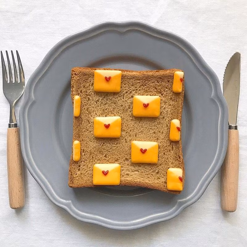 Ngắm những “tác phẩm” của Eiko Mori, nhiều người cảm thán không nỡ ăn vì chúng chẳng khác nào những bức tranh sống động.