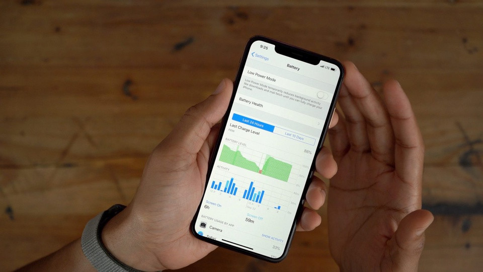 Thời lượng pin và hiệu năng là những thứ được quan tâm nhất trên mỗi bản iOS mới. Ảnh: 9to5mac.
