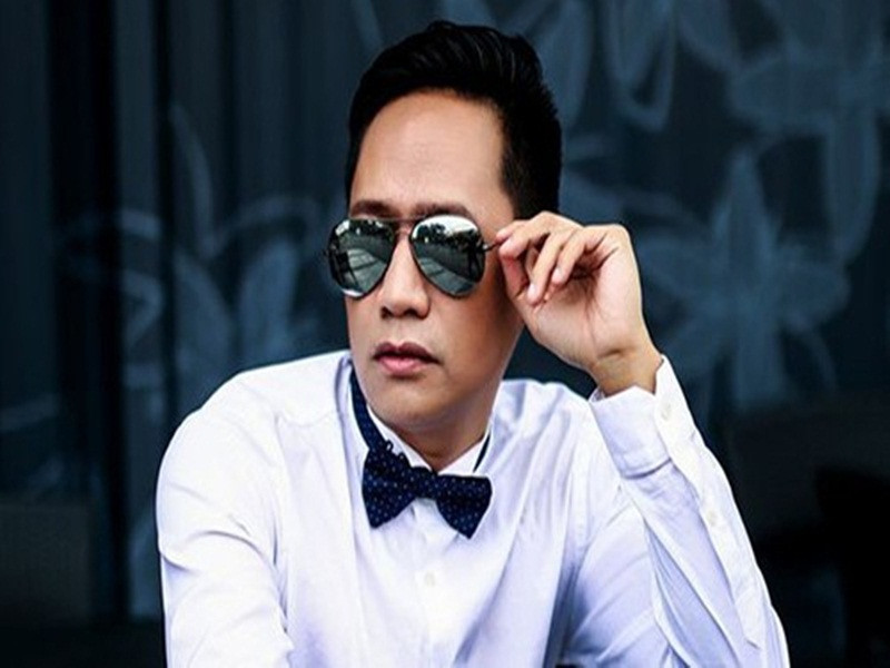 Trước nghệ sĩ Đức Hải, không ít sao Việt vướng lùm xùm chửi tục. Duy Mạnh là một trong số đó. Trên mạng xã hội, giọng ca “Kiếp đỏ đen” thường xuyên dùng ngôn từ khiếm nhã, không mấy thiện chí trong trò chuyện với cư dân mạng. Ảnh: Yan