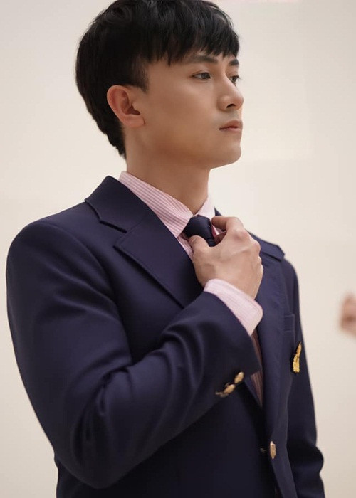 Hoàng Anh Vũ làm đám cưới năm 2014 với một cô gái tên Hồng Nga sau khi cả hai có một cậu con trai 3 tuổi. Năm 2019, nam diễn viên phim "Hương vị tình thân" bất ngờ chia sẻ hôn nhân tan vỡ đã được 3 năm.