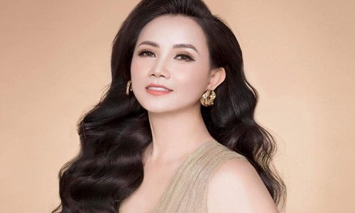 Hoang Yen canh cao tinh moi cua chong cu khi bi “da xeo”