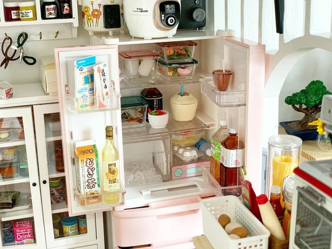 Tủ lạnh 2 cửa là món đồ không thể thiếu trong mùa dịch này.