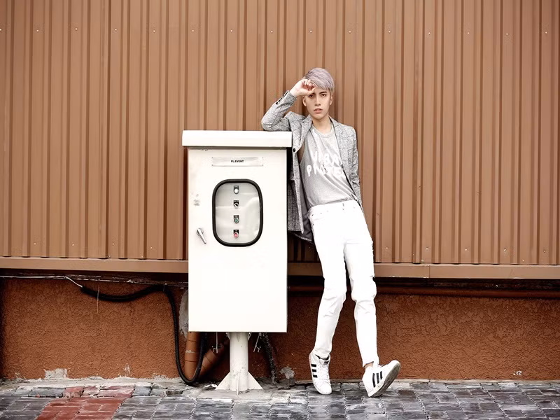 "Vì gặp phải nhiều áp lực trong công việc nên mình đã có phát ngôn không đúng và thiếu suy nghĩ về người lao động. Kye xin đưa ra lời xin lỗi với phát ngôn của mình và xin phép không đính chính gì về vấn đề này vì bản thân mình đã nhận thấy lỗi sai từ chính bản thân. Cảm ơn và xin lỗi mọi người vì những lời nói không hay", Kye Nguyễn viết. Ảnh: Người đưa tin