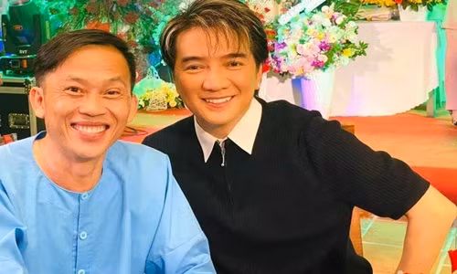 Dam Vinh Hung lan dau noi ve lum xum tu thien cua Hoai Linh