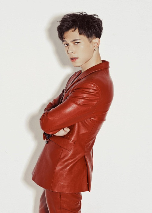 Bạn trai của Diệu Nhi lập tức lên tiếng phủ nhận tin đồn lộ ảnh nóng.