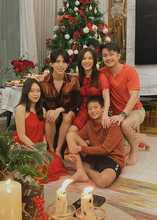 Thu Hoài chia sẻ, Trí Tống quan tâm và chăm sóc tận tình các con riêng của cô khiến cả ba không còn e dè liệu anh có đến với Thu Hoài thật lòng hay không.