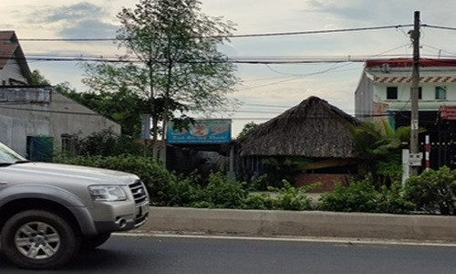 Quan cafe cho nhan vien massage kich duc roi chia doi tien