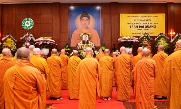 Tang ni, phat tu TP.HCM tuong niem Chu tich nuoc Tran Dai Quang-Hinh-4