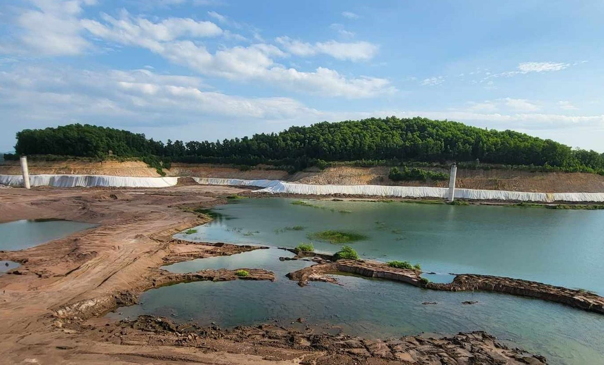 Hải Dương: Điện lực Jaks phải nộp 2,6 tỷ tiền cấp quyền khai thác khoáng sản Hai Duong: Dien luc Jaks phai nop 2,6 ty tien cap quyen khai thac khoang san