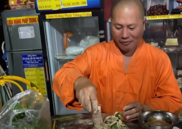 Năm 2021, huyện Củ Chi chỉ đạo các cơ quan chức năng xử lý nghiêm ông Nguyễn Minh Phúc. Đầu năm 2022, người này bị xử phạt 2,5 triệu đồng do có hành vi khiêu khích, trêu ghẹo, xúc phạm, lăng mạ, bôi nhọ danh dự, nhân phẩm của người khác. Tháng 3/2023, cơ quan chức năng tiếp tục yêu cầu ông Phúc cam kết không phát ngôn sai sự thật, không chia sẻ thông tin trái quy định, trái thuần phong, mỹ tục.